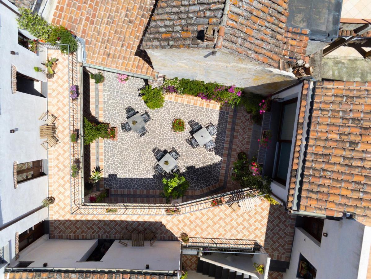 Domo Pro Vois Hotel โอโรเซย ภายนอก รูปภาพ
